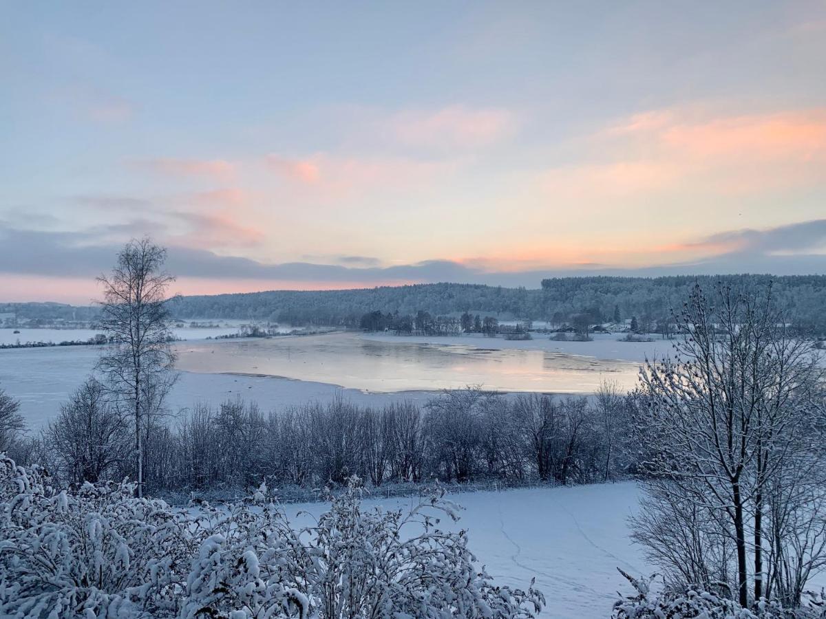 Stille X Weite - Hochwertige Wohnung Mit See-Panorama Kronburg Esterno foto