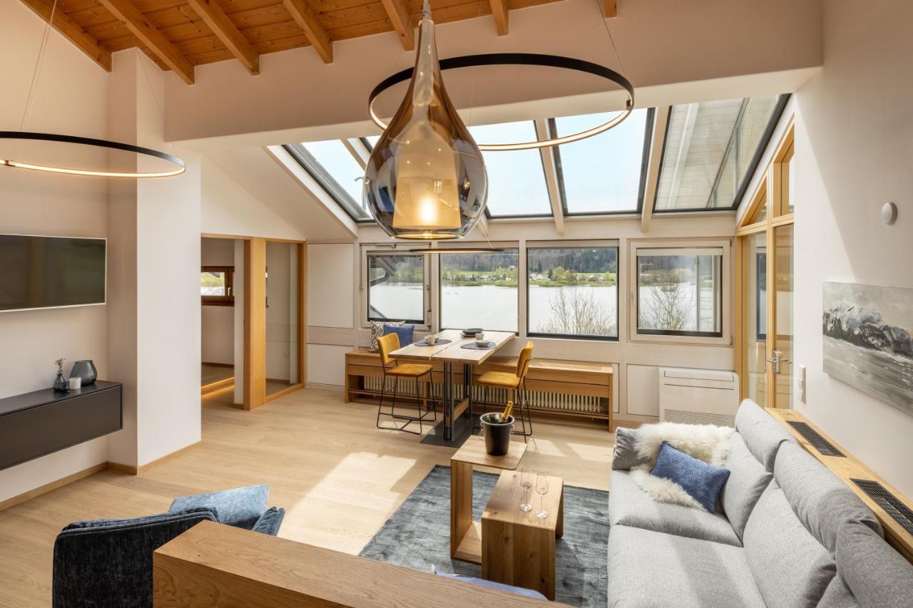 Stille X Weite - Hochwertige Wohnung Mit See-Panorama Kronburg Esterno foto