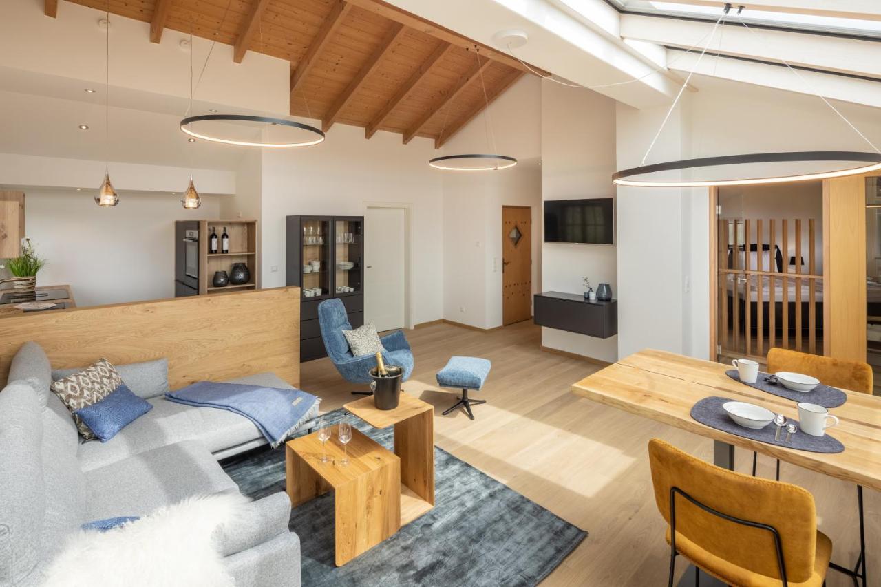 Stille X Weite - Hochwertige Wohnung Mit See-Panorama Kronburg Esterno foto